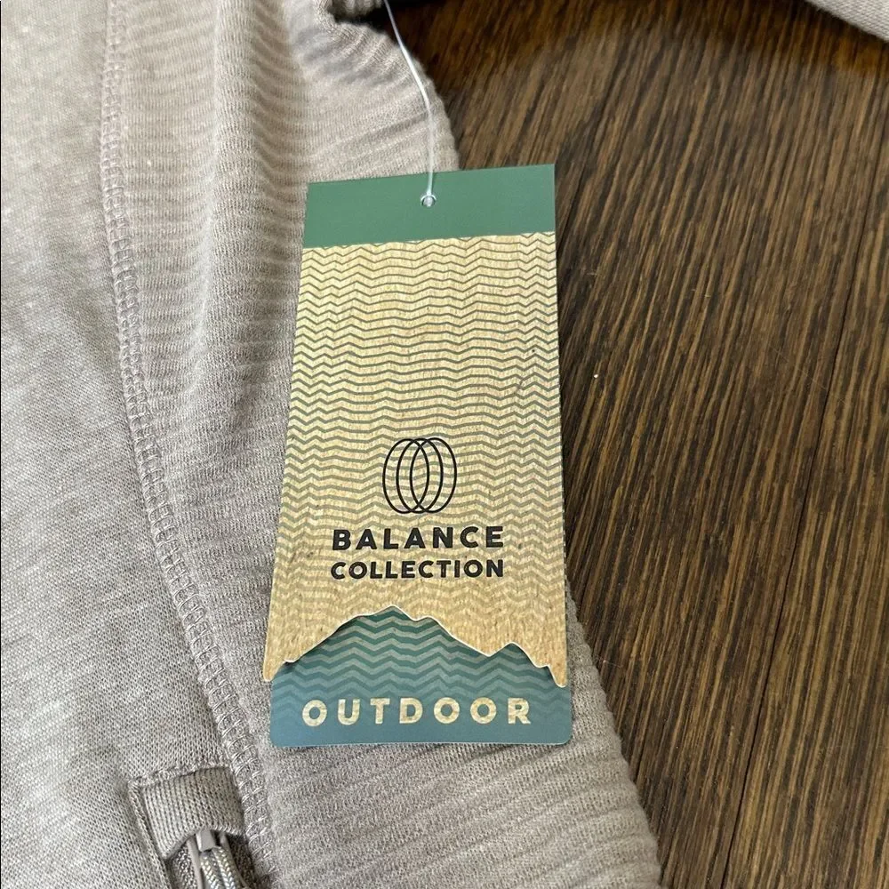 NWT Balance Collection Crescent Full Zip Jacket - Size Medium